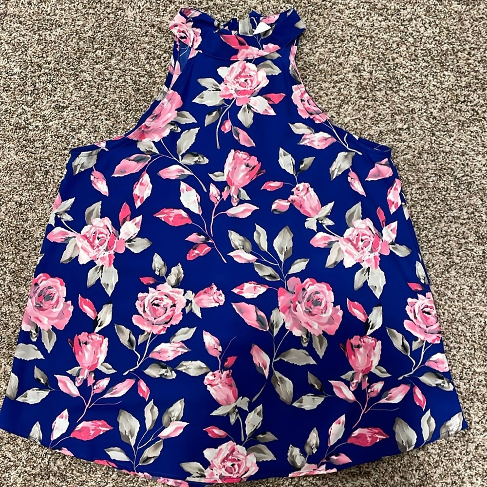 Floral Tie-back Halter Top Size L NWT